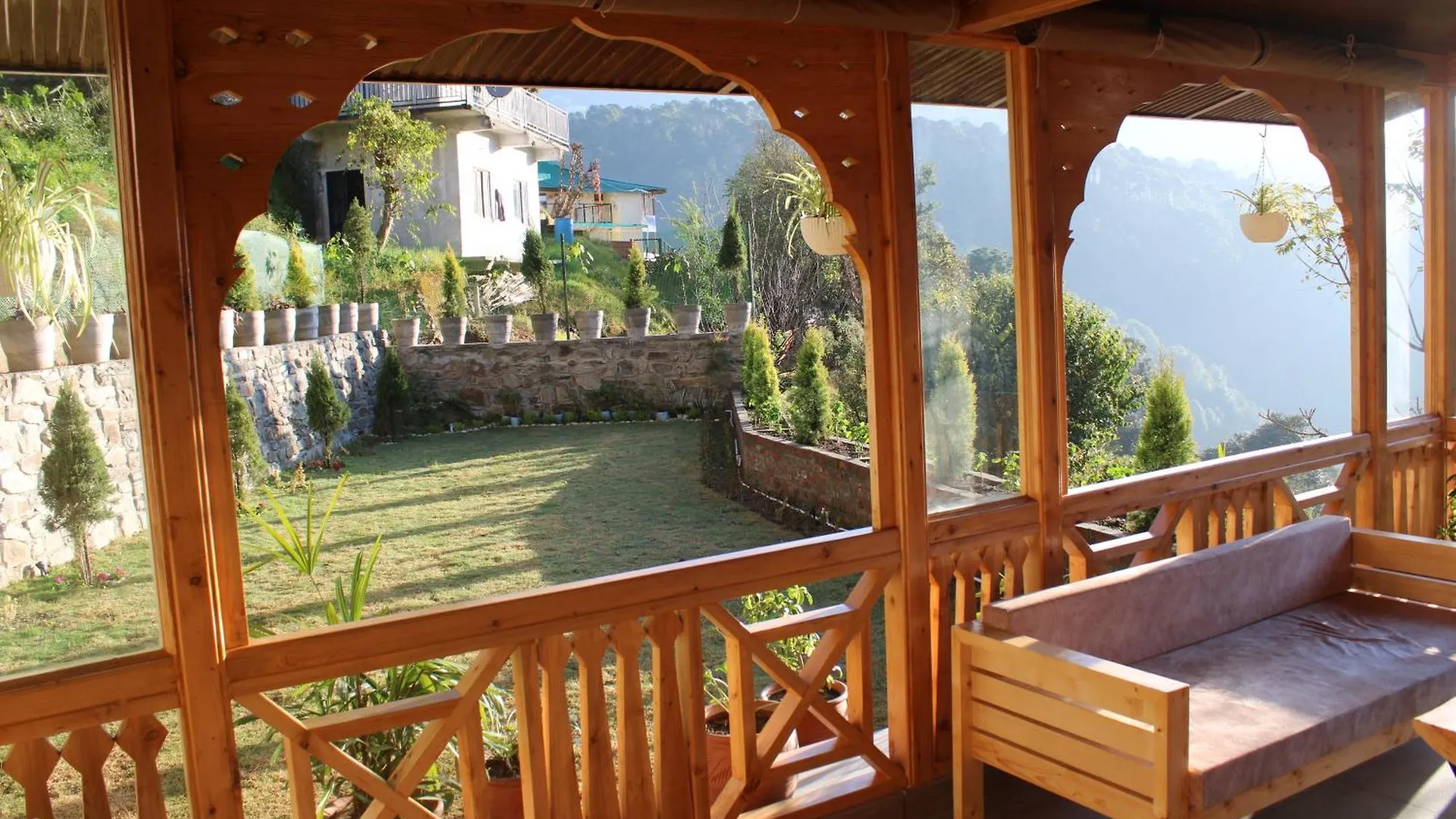 Silentwoods Homestay Shimla